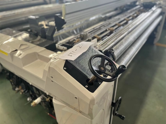 Polyester Weaving Loom Machine High Speed 1000RPM 2.1m Water Jet Power Loom