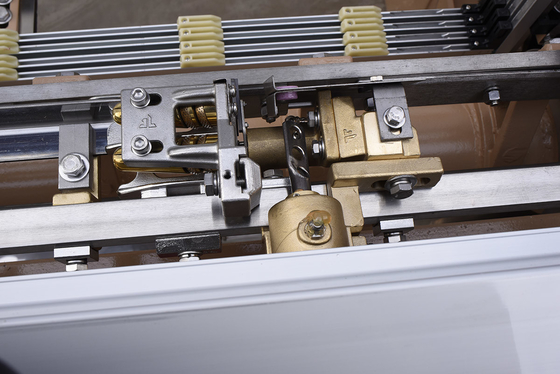 Polyester Weaving Loom Machine High Speed 1000RPM 2.1m Water Jet Power Loom