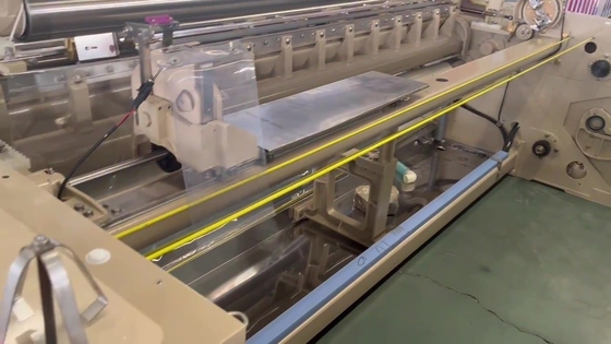 Heavy Twill Water Jet Machine Textile Weaving Fabric Yarn Twisting 220cm Width