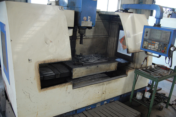 Single Pump Water Jet Weaving Machine Loom Yarn Twisting 1000RPM